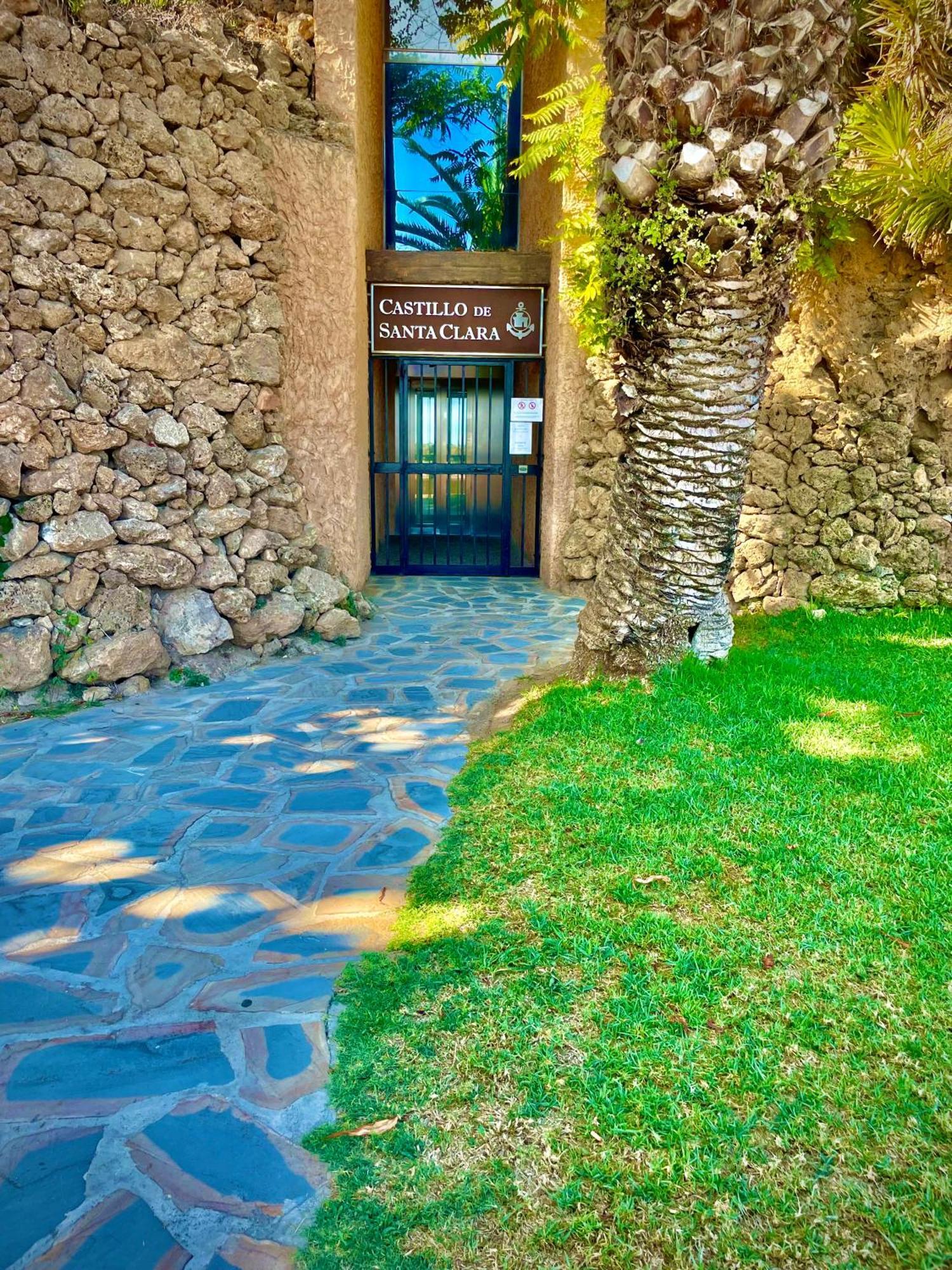Castillo Santa Clara Торемолинос Екстериор снимка